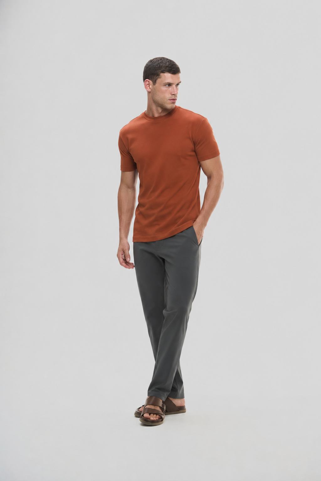 Camiseta Raiz Gola Média · Jatobá – Algodão Egípcio