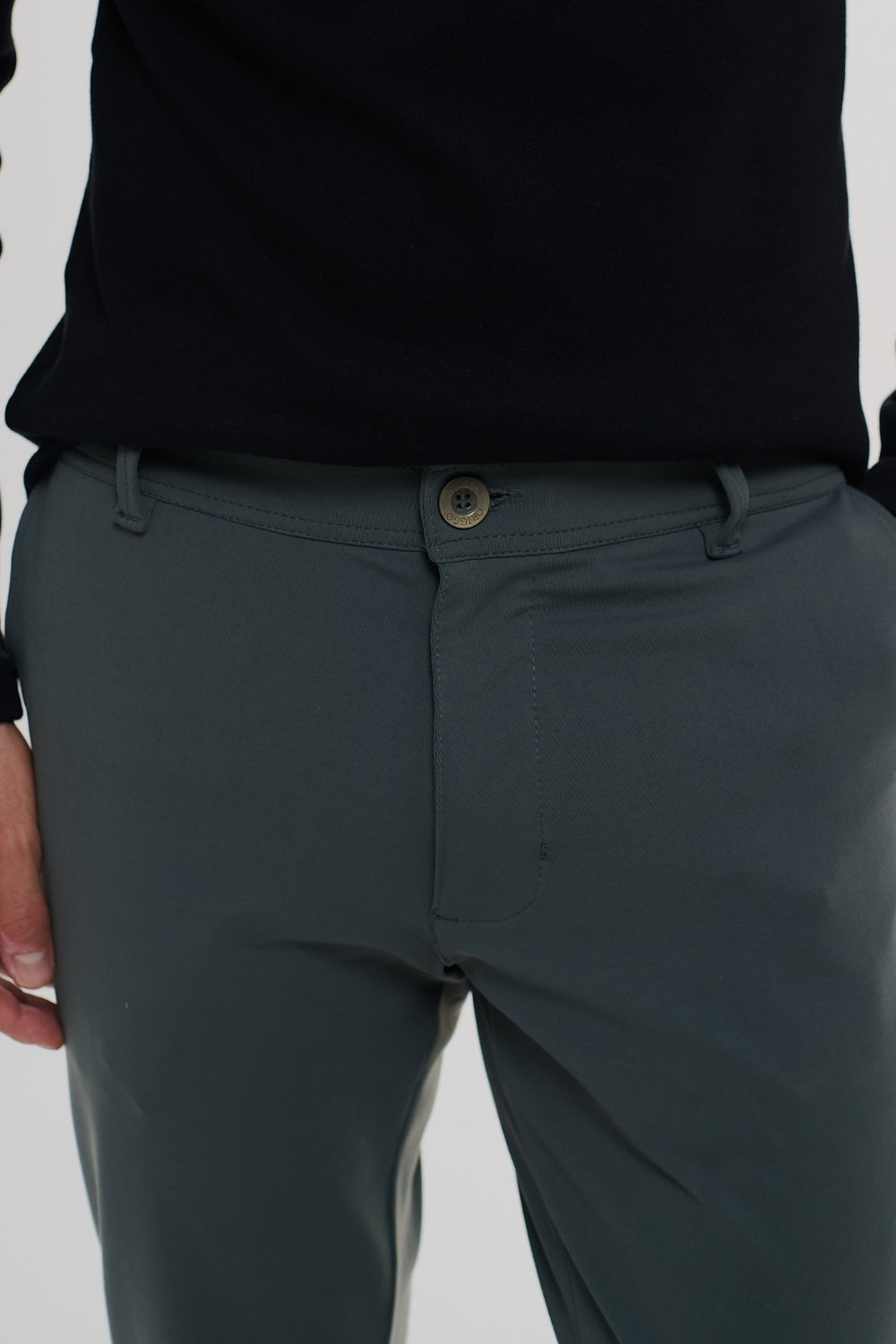 Calça Aura · Alfaiataria Leve · Cinza Raíz
