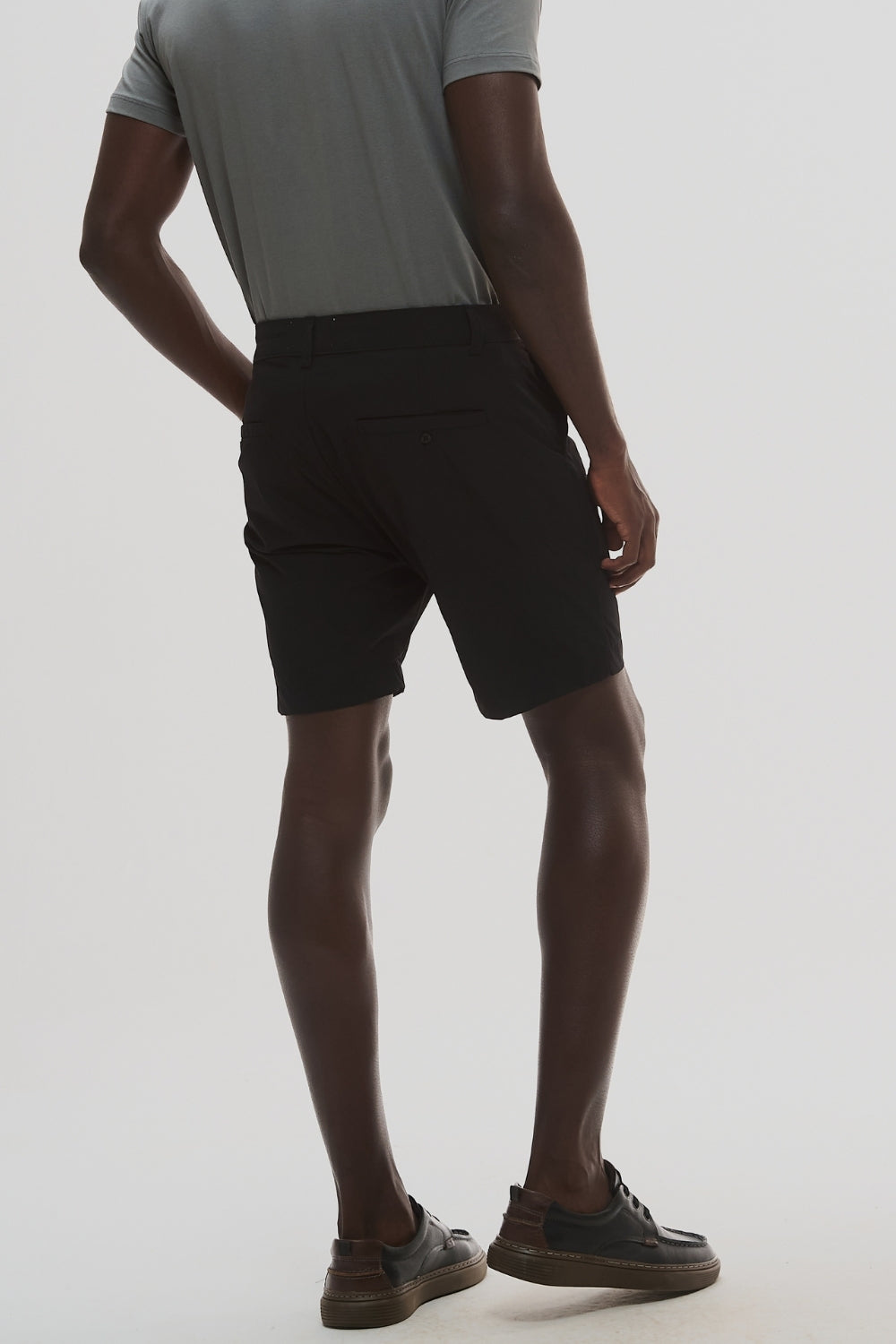 Short · Alfaiataria Reto · Preto