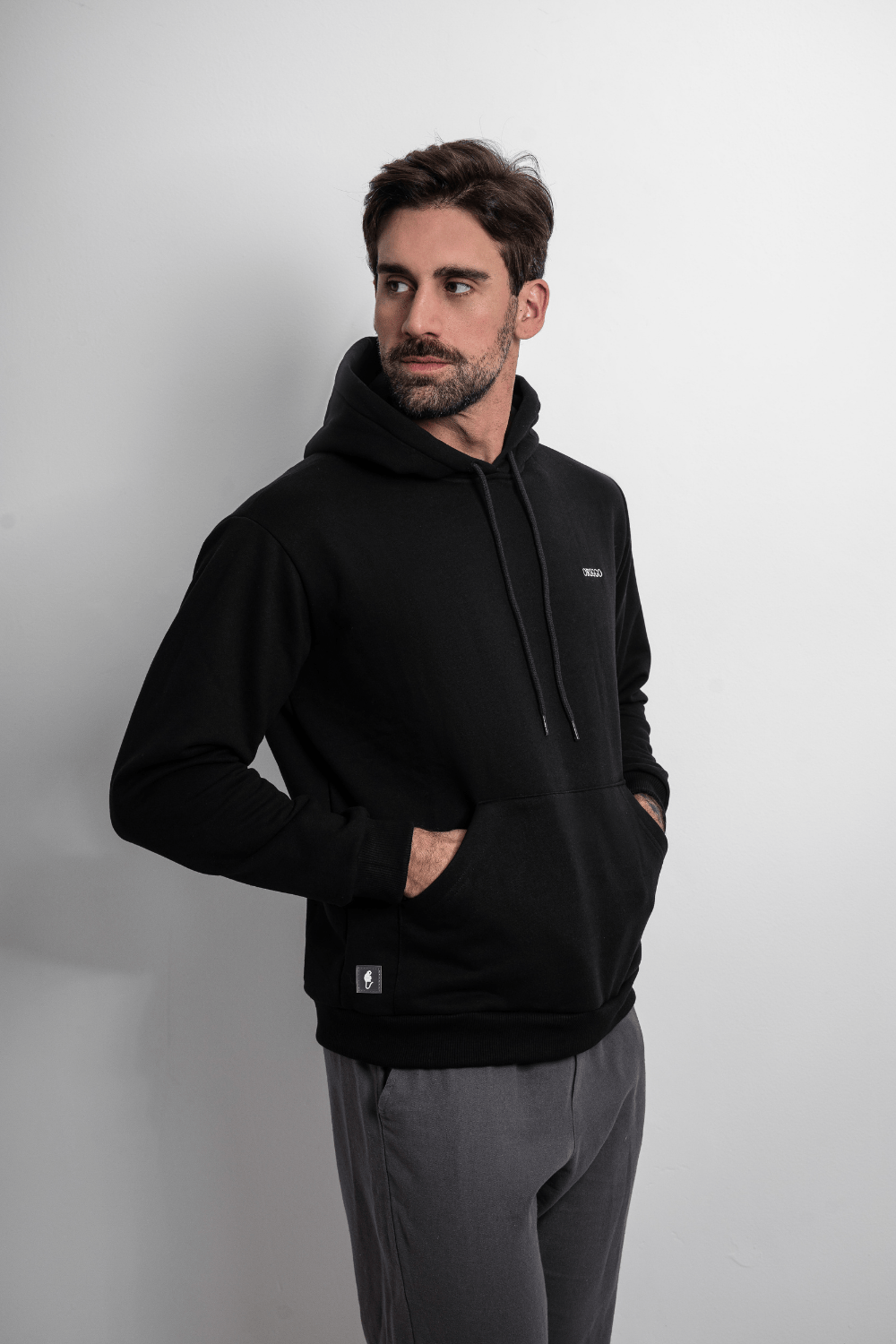 Moletom Âncora · 2 Cabos Felpado – Preto Essência