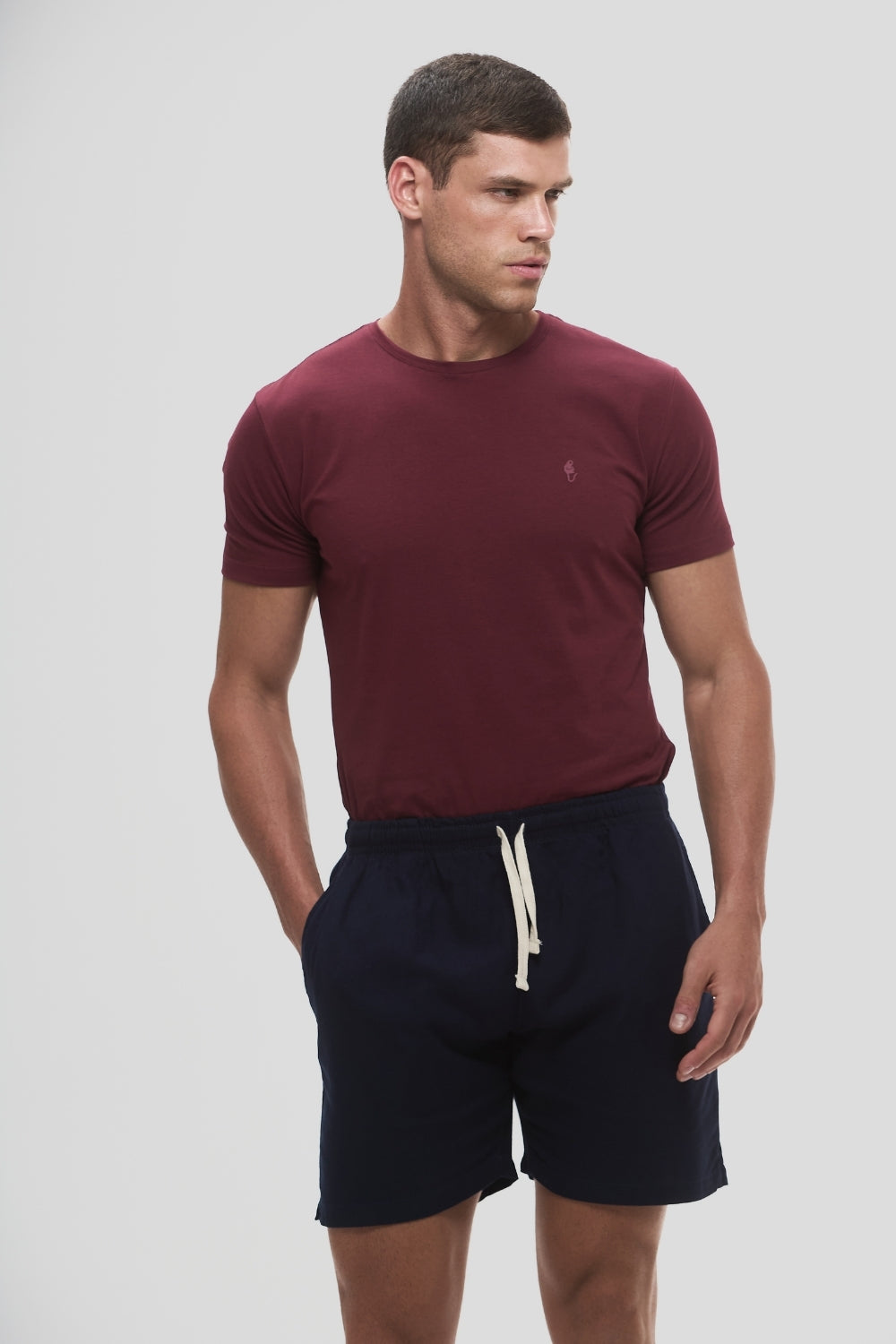 Short Linho Veredas Azul Marinho