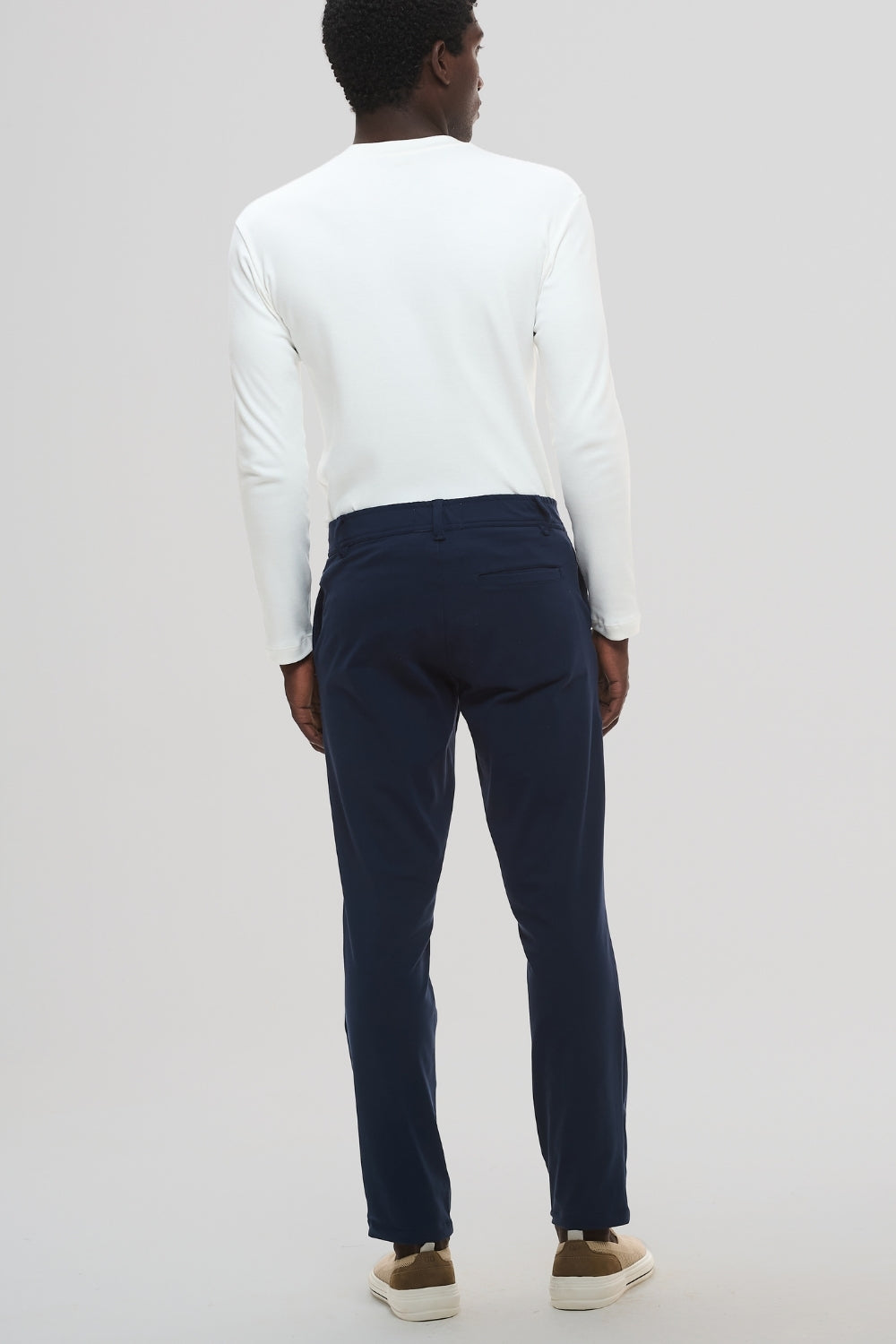 Calça Aura · Alfaiataria Leve · Azul Noturno