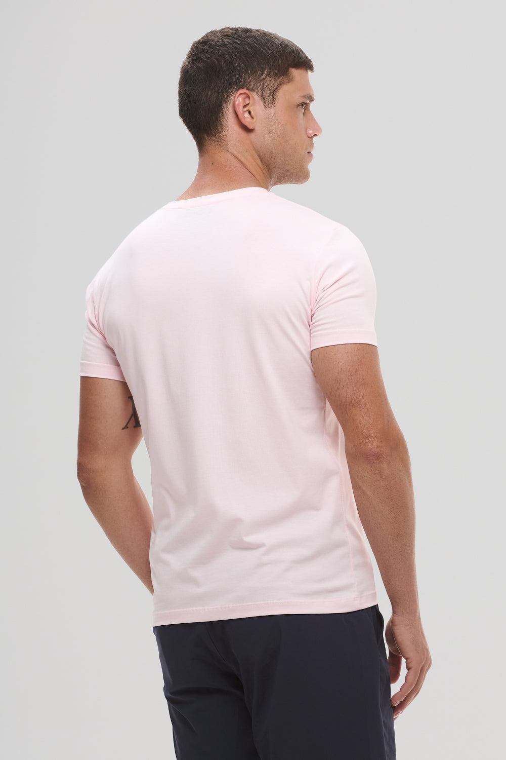 Camiseta Origem · Rosa Aquarela – Algodão Egípcio