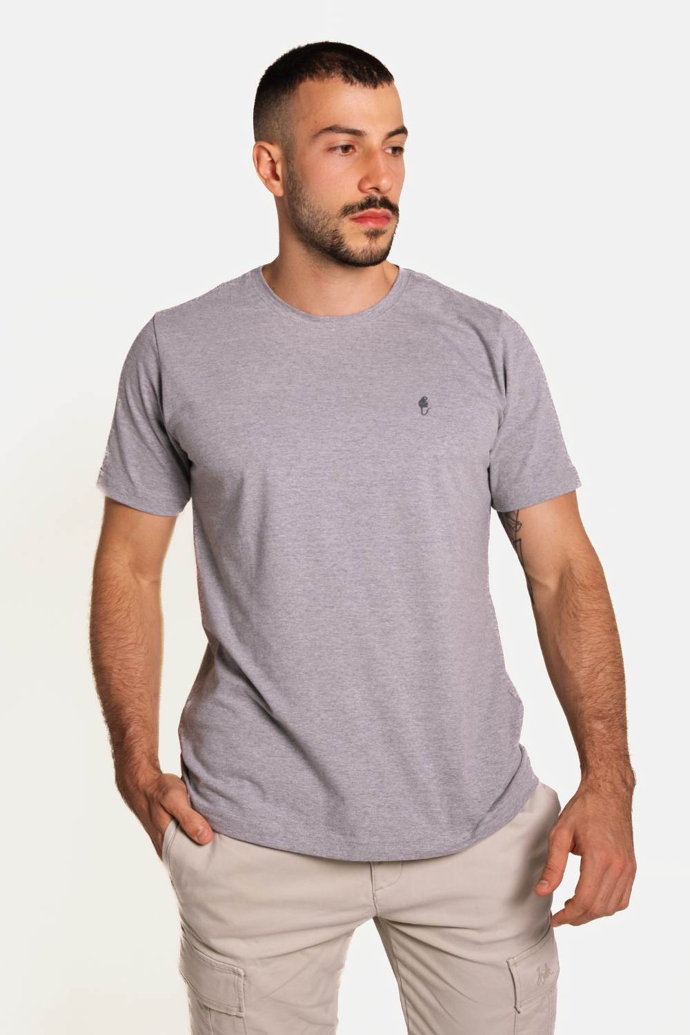 Camiseta Origem · Cinza Bruma – Algodão Egípcio